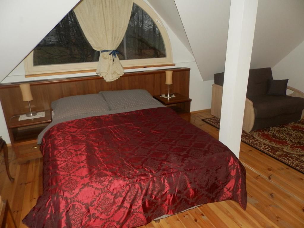 Отели типа «постель и завтрак» Dwór Strzyżew Żelazowa Wola-39
