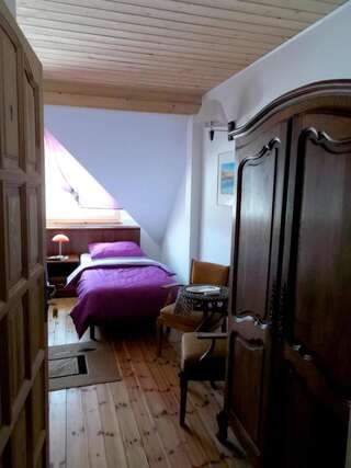 Отели типа «постель и завтрак» Dwór Strzyżew Żelazowa Wola Большой двухместный номер с 1 кроватью-3